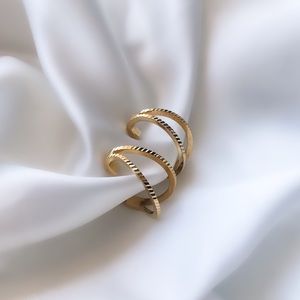 Vintage Minimalist Double Hoop Gold Earrings